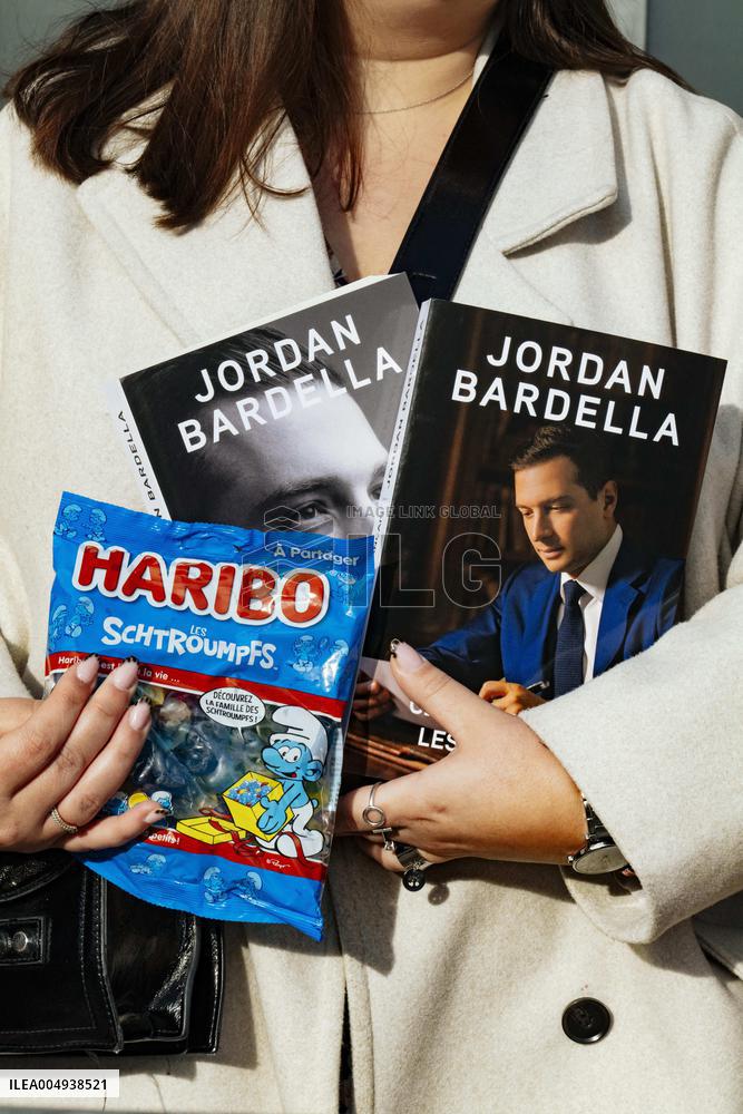 Jordan Bardella s Book Signing in Moissac - France