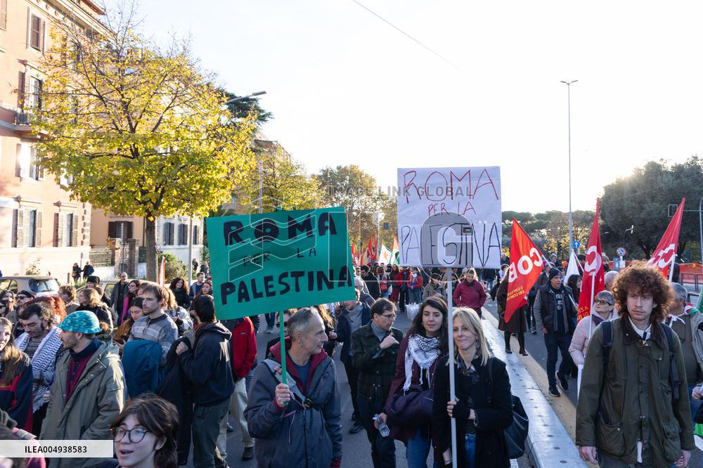 Pro-Palestine Demonstration with Greta Thunberg - Rome