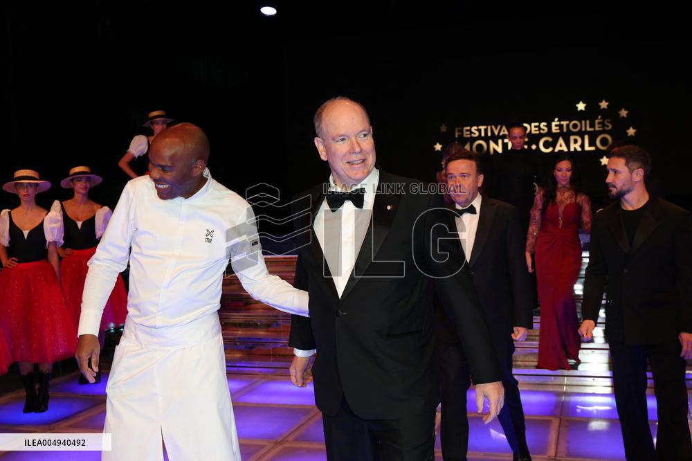 NO TABLOIDS - Prince Albert II with Chefs of SBM Group - Monaco