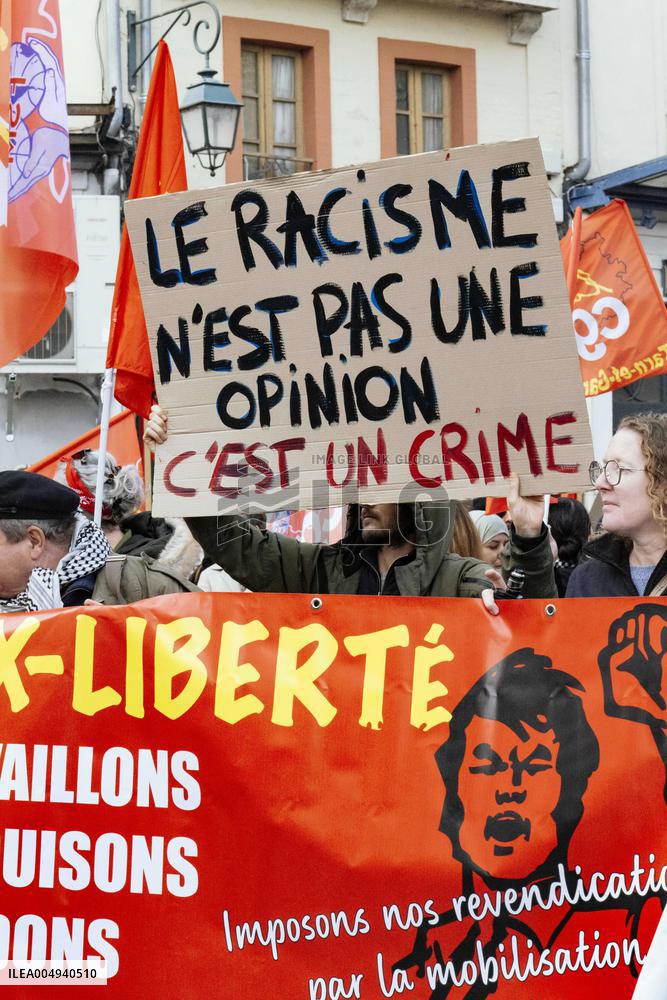 Protests against Jordan Bardella s visit in Moissac - France