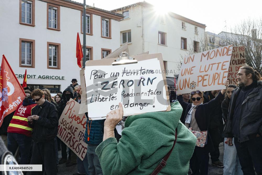 Protests against Jordan Bardella s visit in Moissac - France
