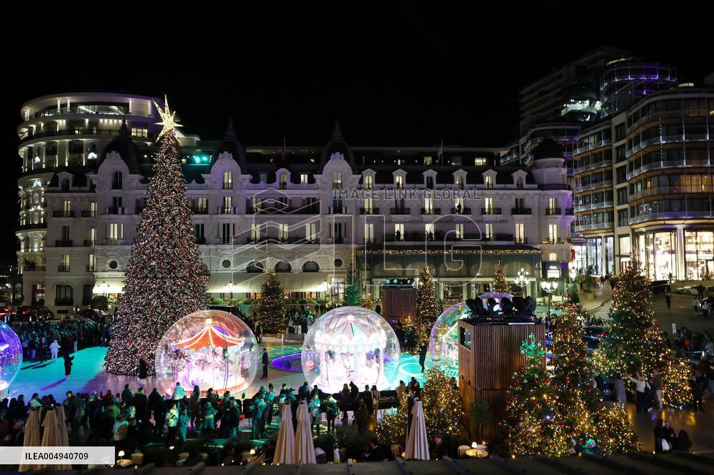 NO TABLOIDS - Royals at Christmas Lights Inauguration - Monaco