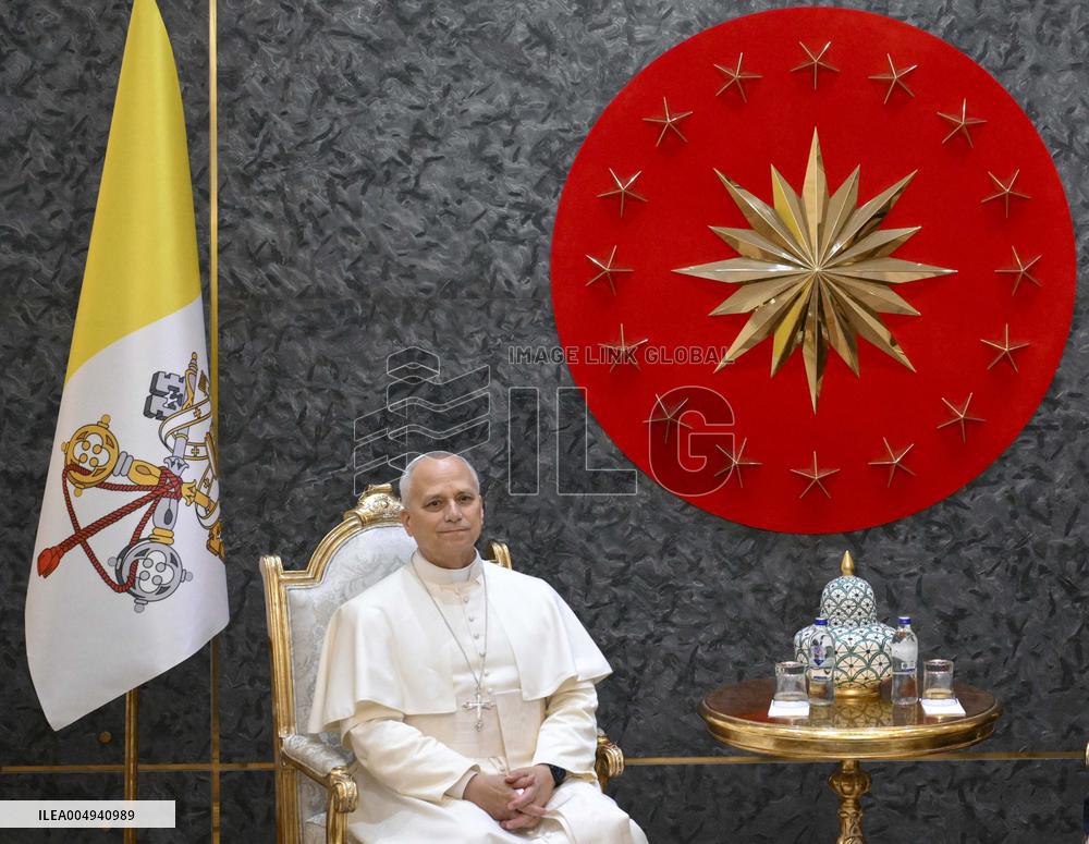 Pope Leo XIV Leaves Istanbul For Beirut - Turkey