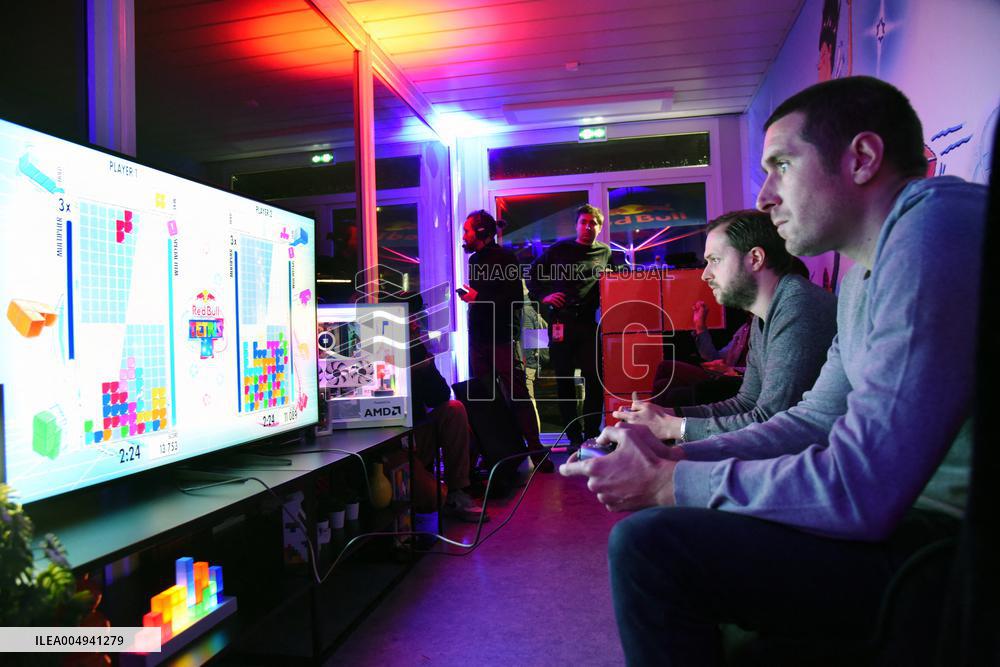 French Final Of Red Bull Tetris - Paris