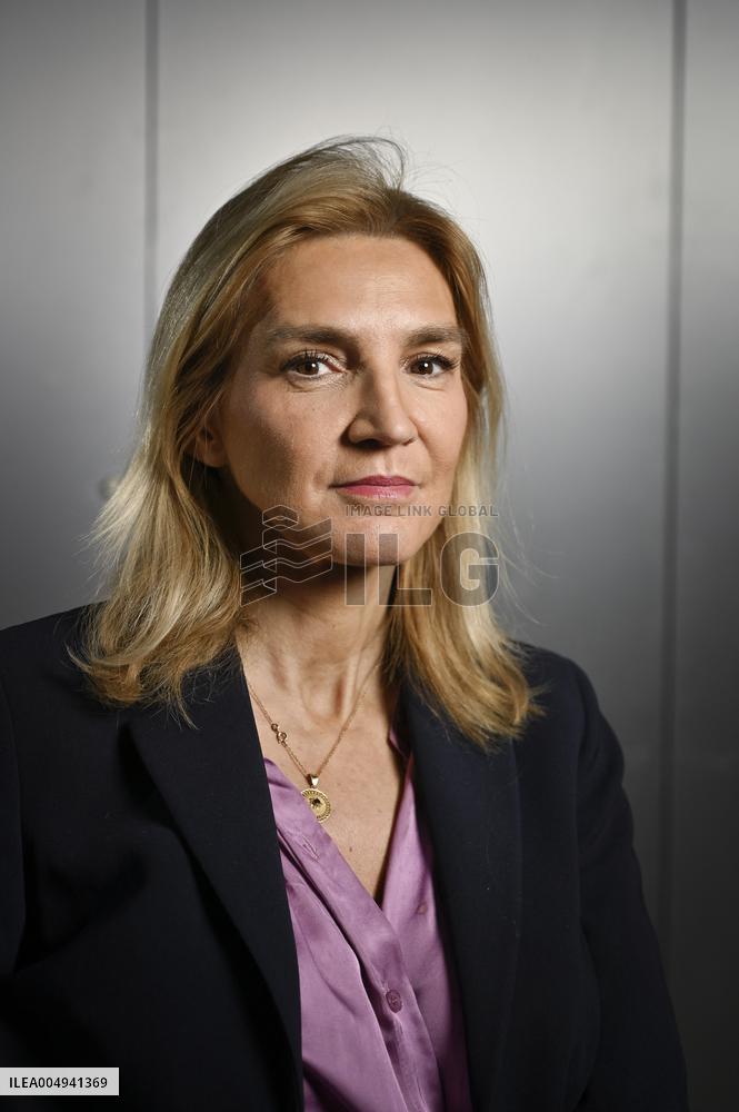 Agnes Evren On Dimanche En Politique - Paris