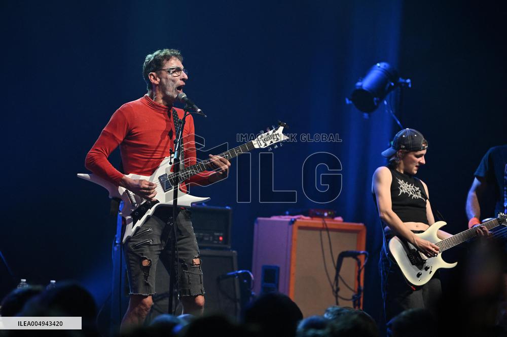 Didier Super At The Elysee Montmartre - Paris