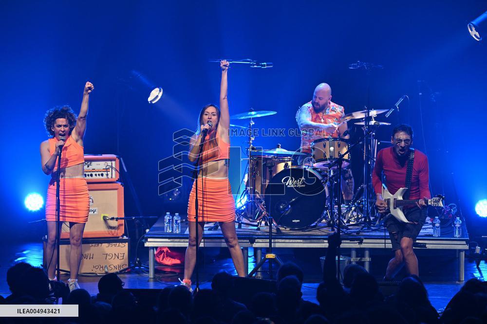 Didier Super At The Elysee Montmartre - Paris