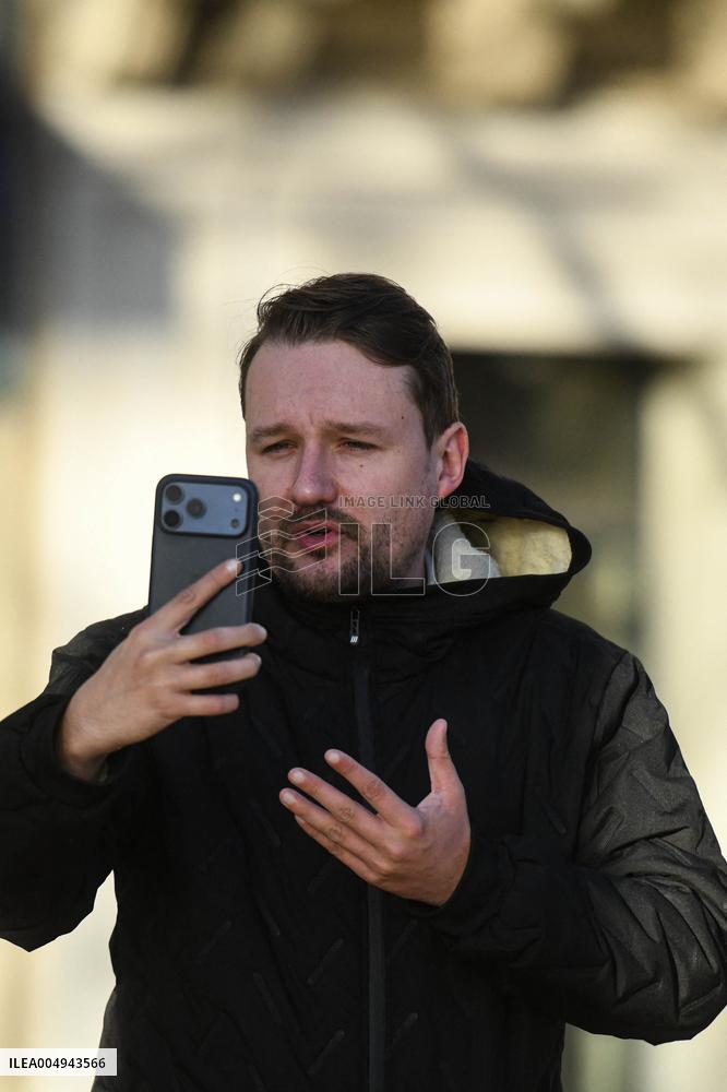 Remy Buisine Live News - Versailles