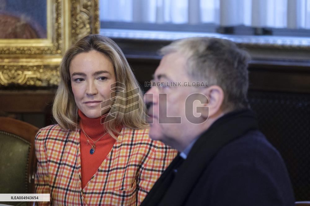 Controversy Over Christmas Crib in Grand Place - Brussels