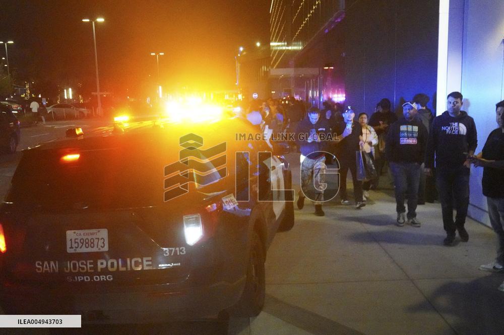 Three Injured in Shooting at Valley Fair Mall - California