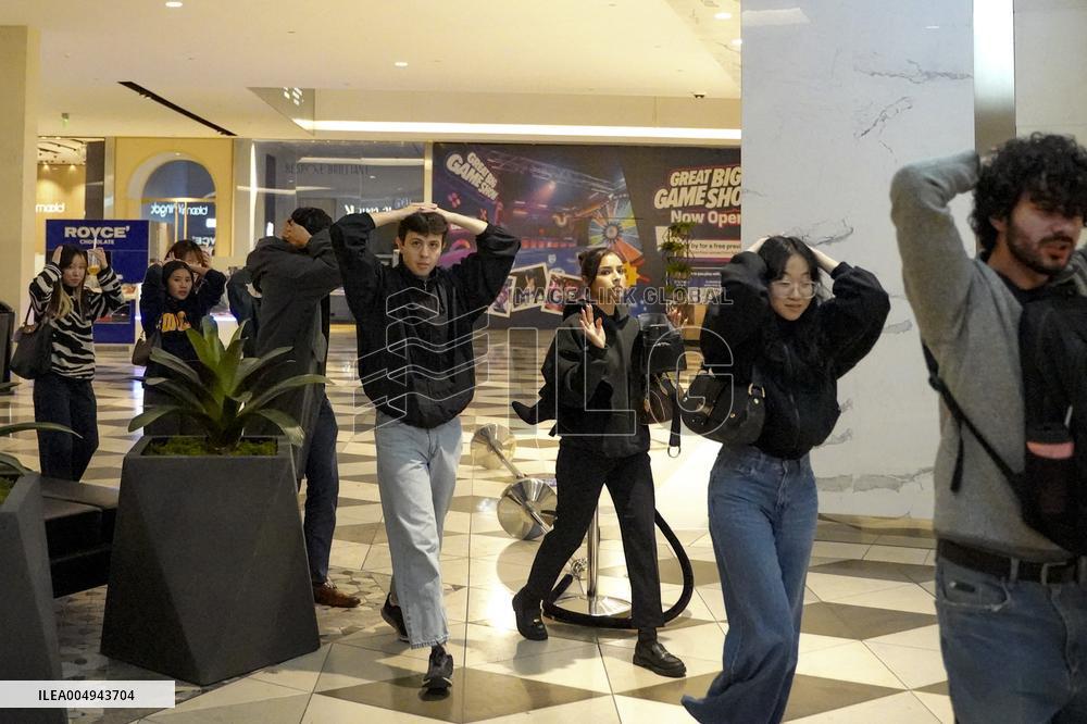 Three Injured in Shooting at Valley Fair Mall - California