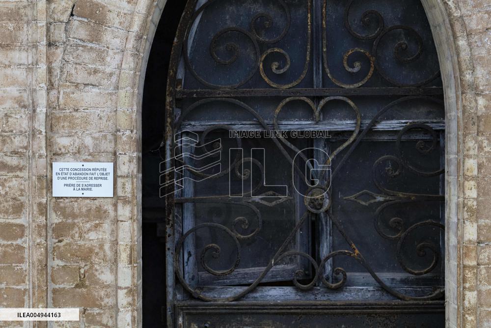 Cemetery of Abandoned Graves - Toulouse