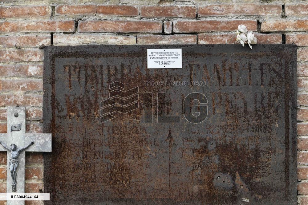Cemetery of Abandoned Graves - Toulouse
