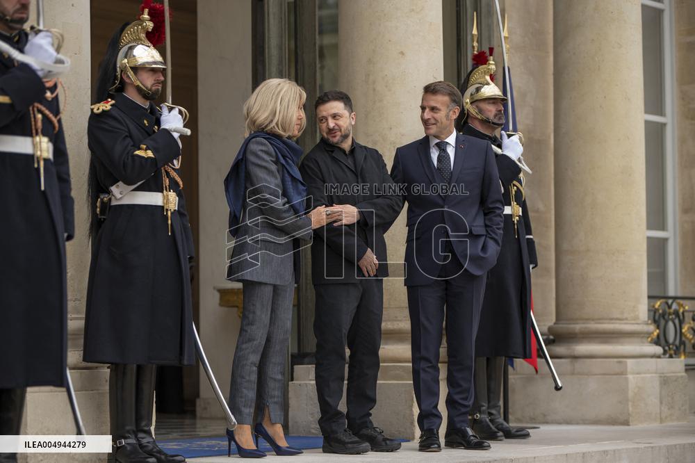 Macron And Zelensky After Meeting - Paris