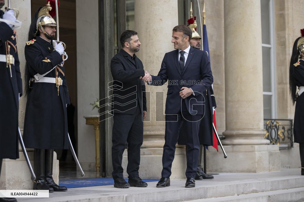 President Macron Welcomes President Zelensky - Paris
