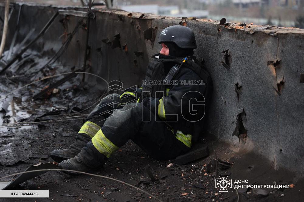 Four Dead In Russian Attack As Diplomatic Efforts To End War Continue - Ukraine