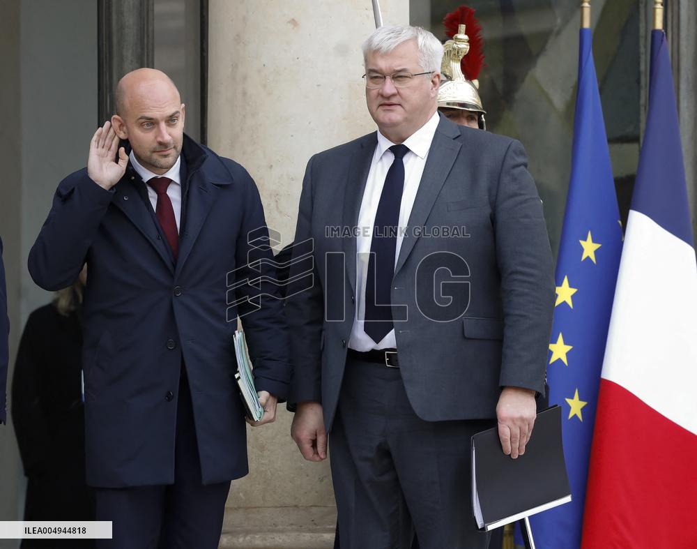 President Macron Welcomes President Zelensky - Paris