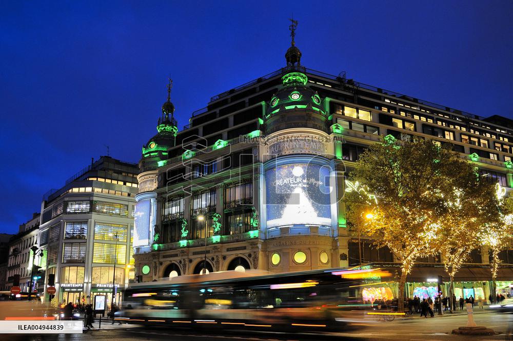 Illustration - Christmas in Paris