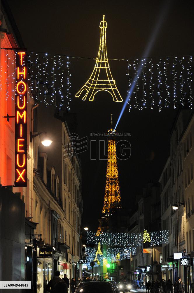 Illustration - Christmas in Paris