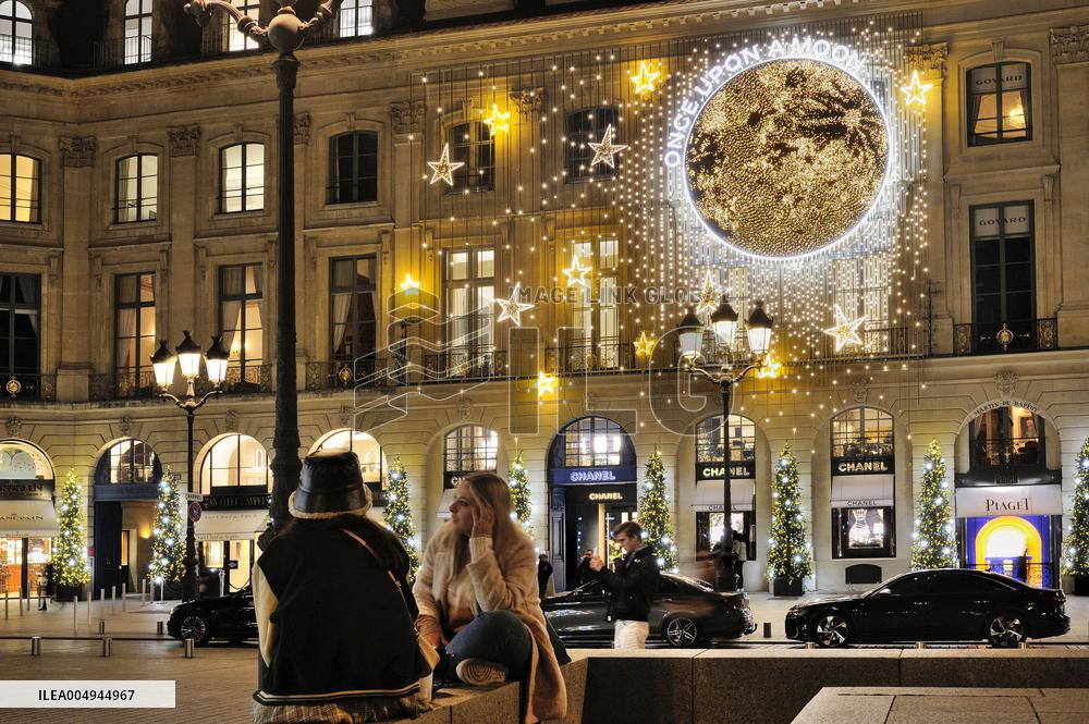 Illustration - Christmas in Paris