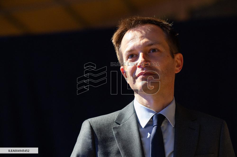 Debate between Emmanuel Gregoire and Pierre-Yves Bournazel - Paris