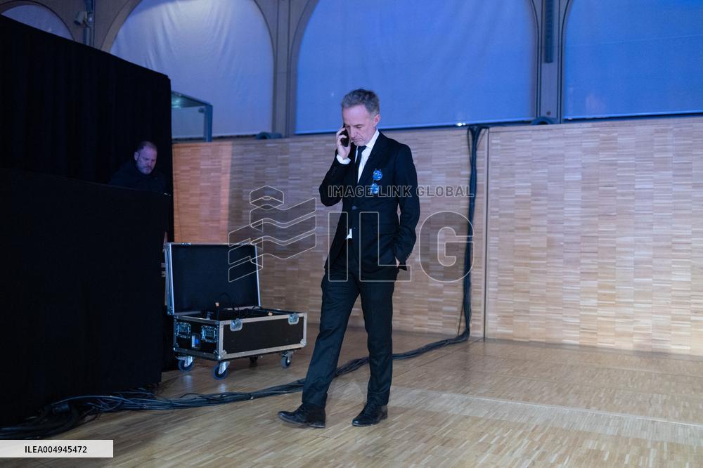 Debate between Emmanuel Gregoire and Pierre-Yves Bournazel - Paris