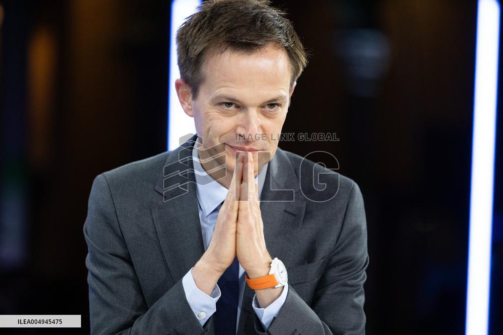 Debate between Emmanuel Gregoire and Pierre-Yves Bournazel - Paris