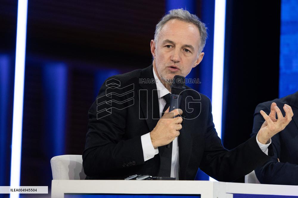 Debate between Emmanuel Gregoire and Pierre-Yves Bournazel - Paris