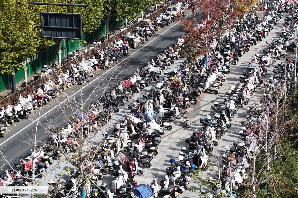 Office Workers Electric Bicycles