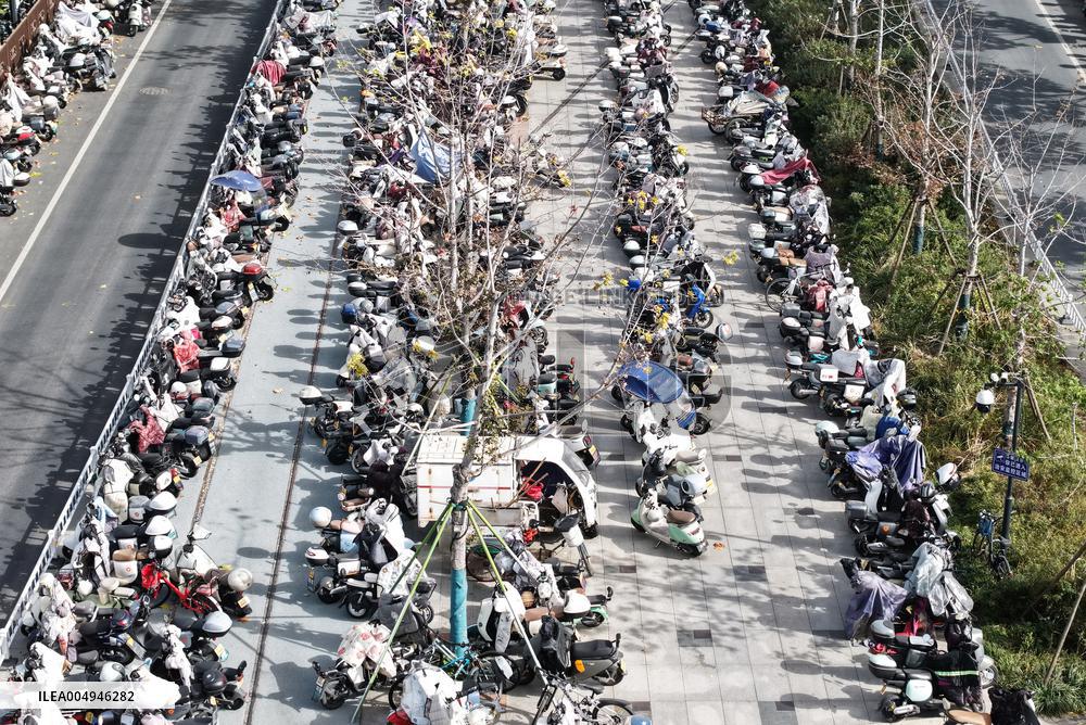 Office Workers Electric Bicycles