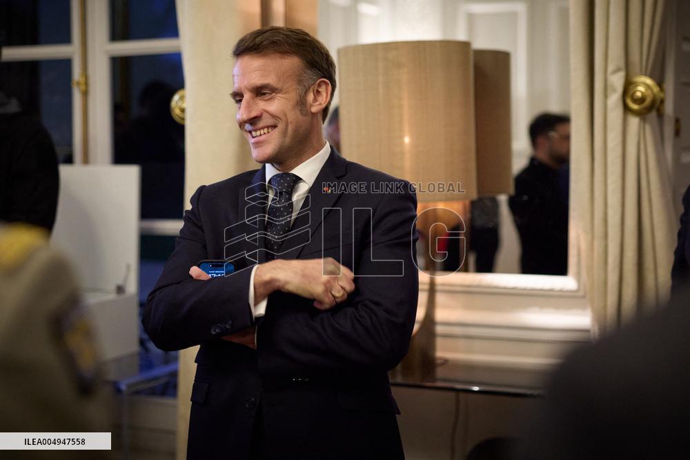 Zelensky Held a Joint Phone Call with European Leaders and the NATO Secretary General - Paris