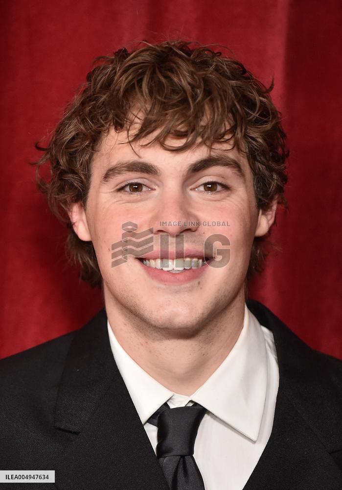 ‘Avatar Fire and Ash’ World Premiere