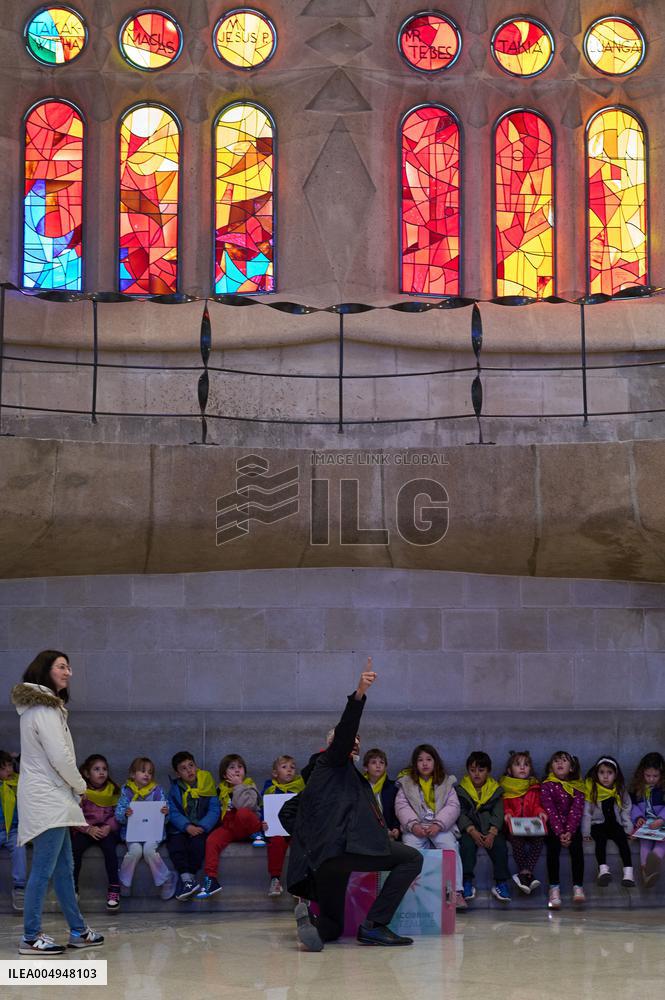 Illustration - Sagrada Familia Basilica - Barcelona