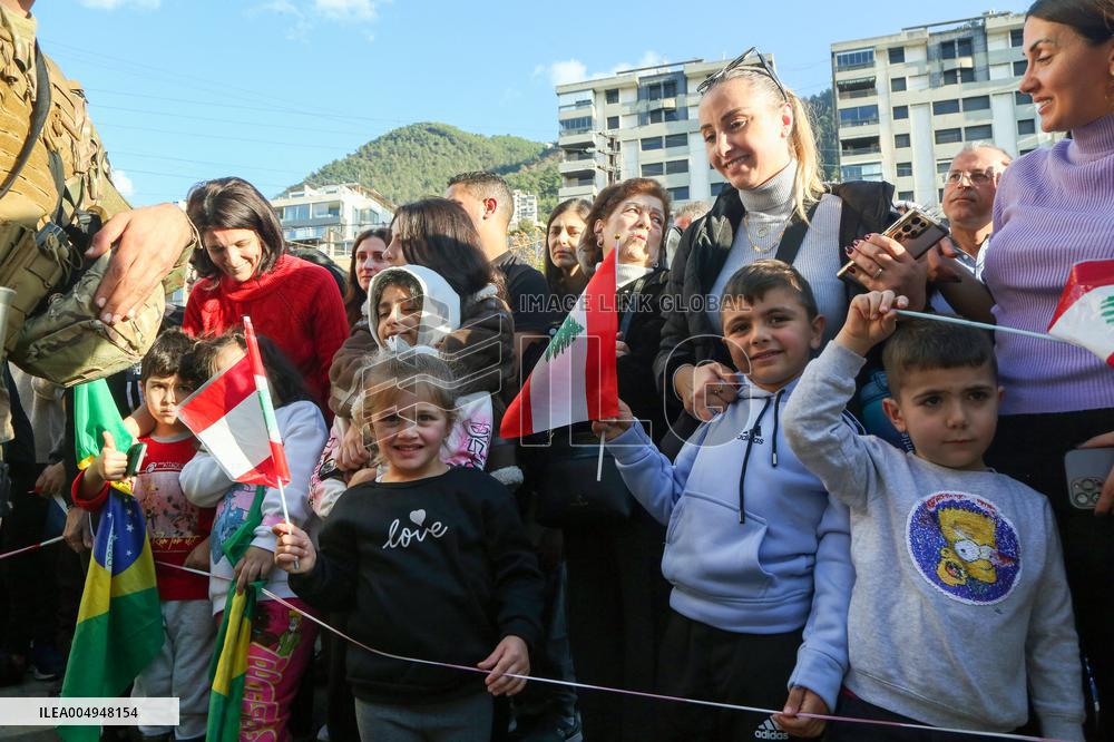 Cheering Crowds For Pope Leo XIV - Beirut