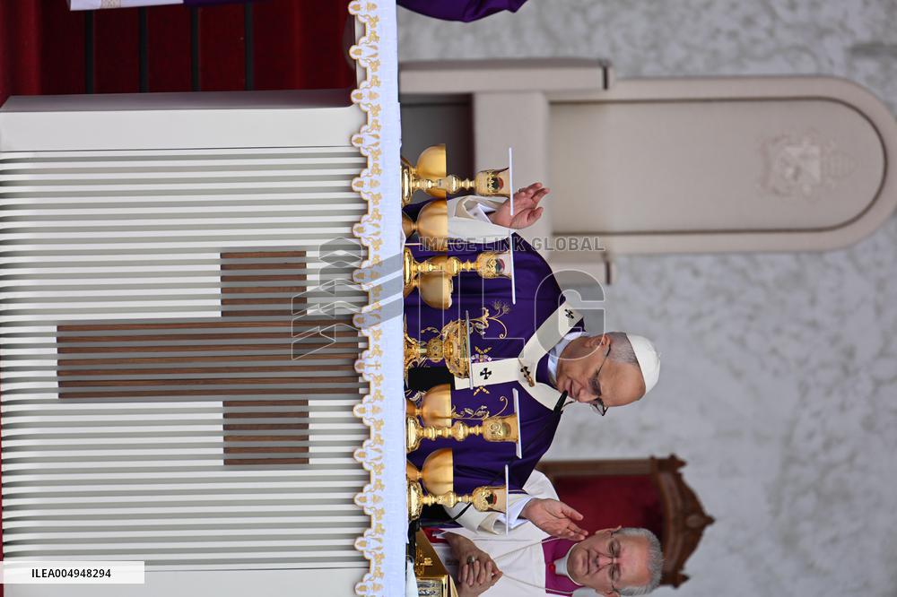 Pope Leo XIV Leads A Holy Mass at Beirut's Waterfront - Lebanon