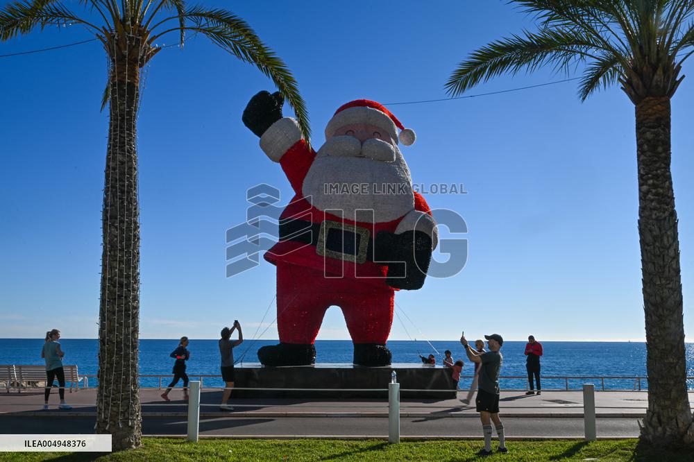 Illustration - South of France During Christmas Season