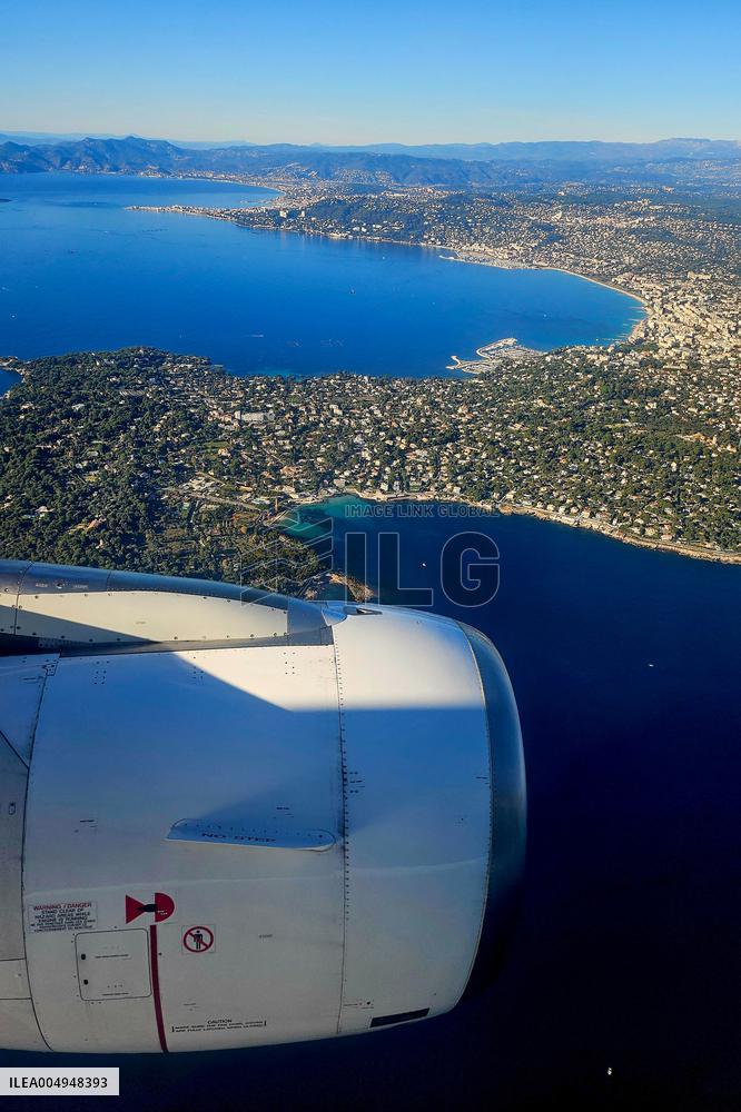 Illustration - South of France During Christmas Season