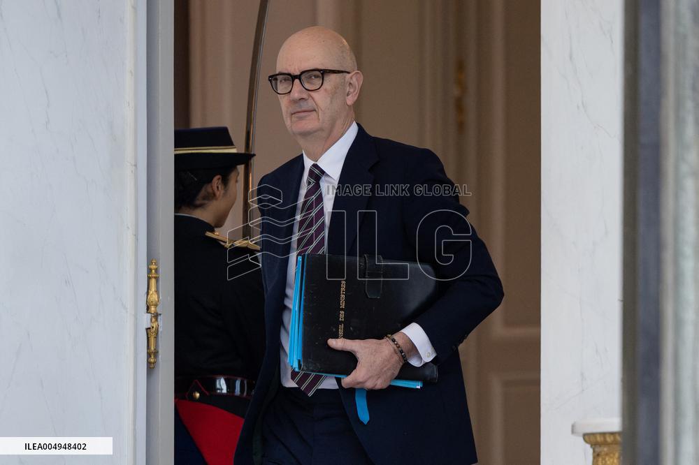 Weekly cabinet meeting at the Elysee Palace - Paris