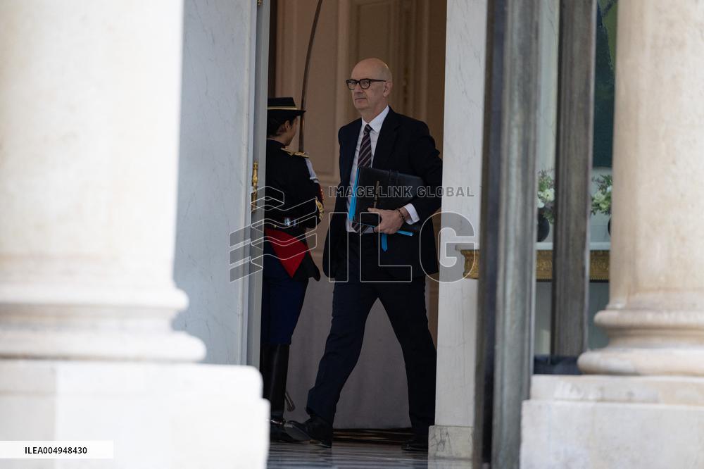 Weekly cabinet meeting at the Elysee Palace - Paris