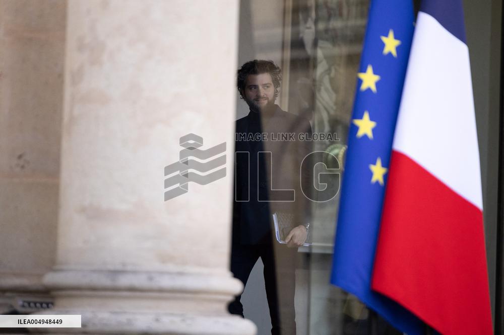 Weekly cabinet meeting at the Elysee Palace - Paris