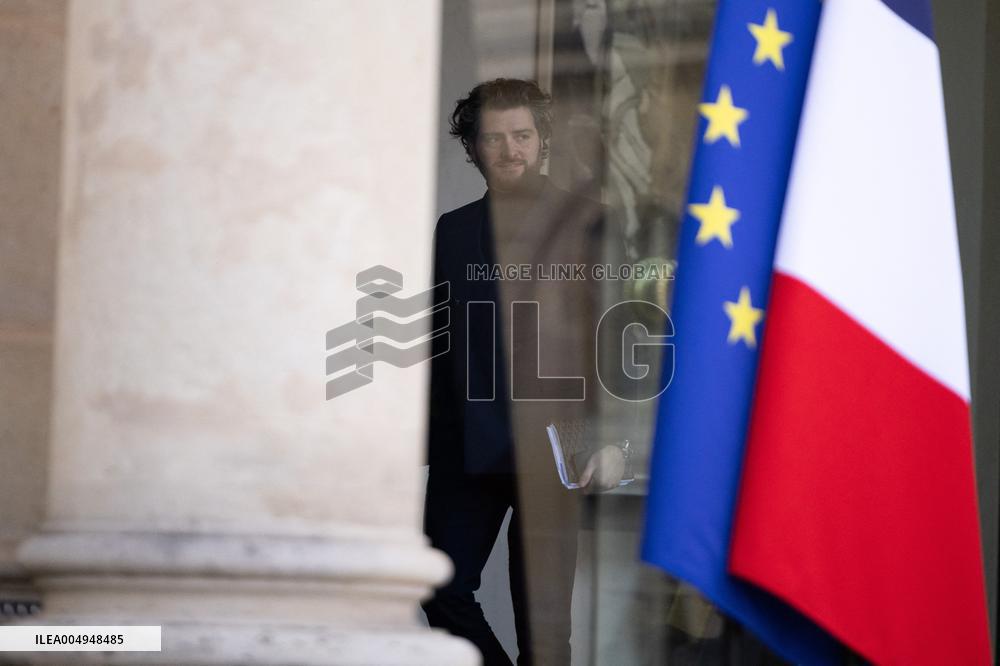 Weekly cabinet meeting at the Elysee Palace - Paris