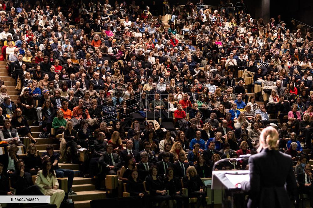Olena Zelenska at the Launch Event for Voyage en Ukraine - Paris