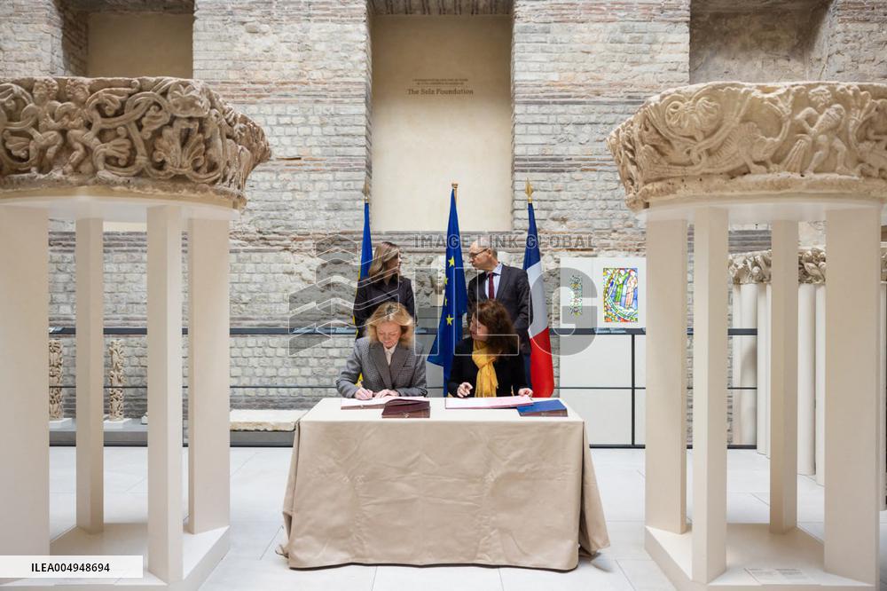 Olena Zelenska at Cluny Museum - Paris