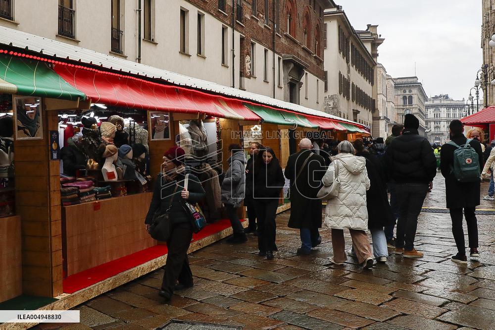 Opening of the Christmas markets in Piazza Duomo - Milan