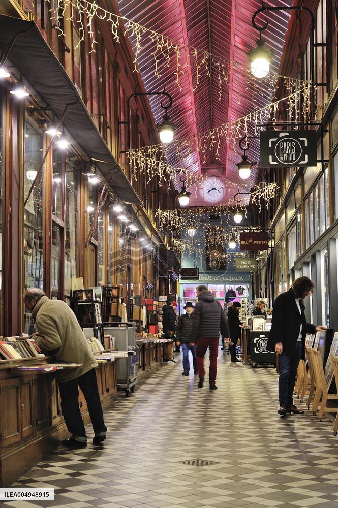 Illustration - Passages Of Paris