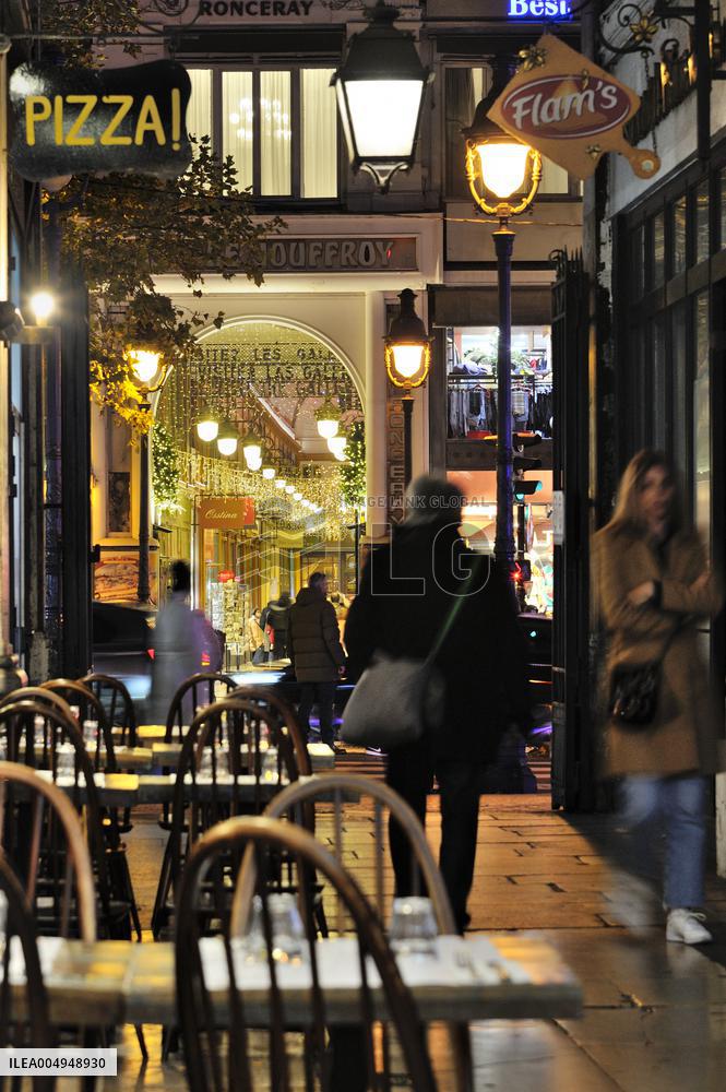 Illustration - Passages Of Paris