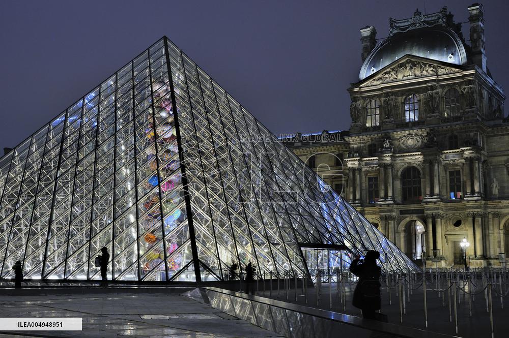 Illustration - Passages Of Paris