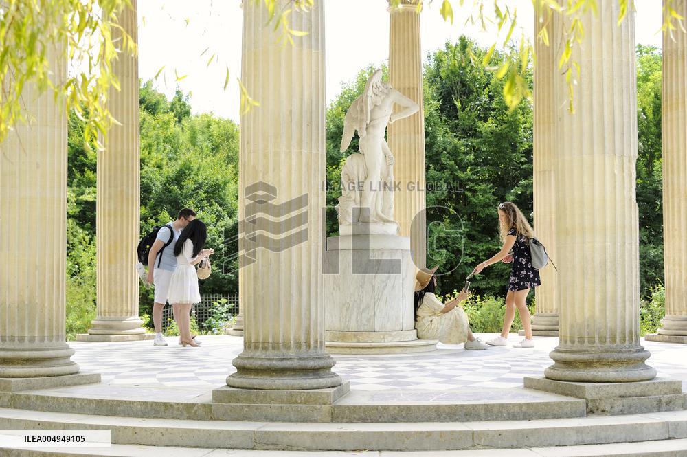 Illustration - Versailles