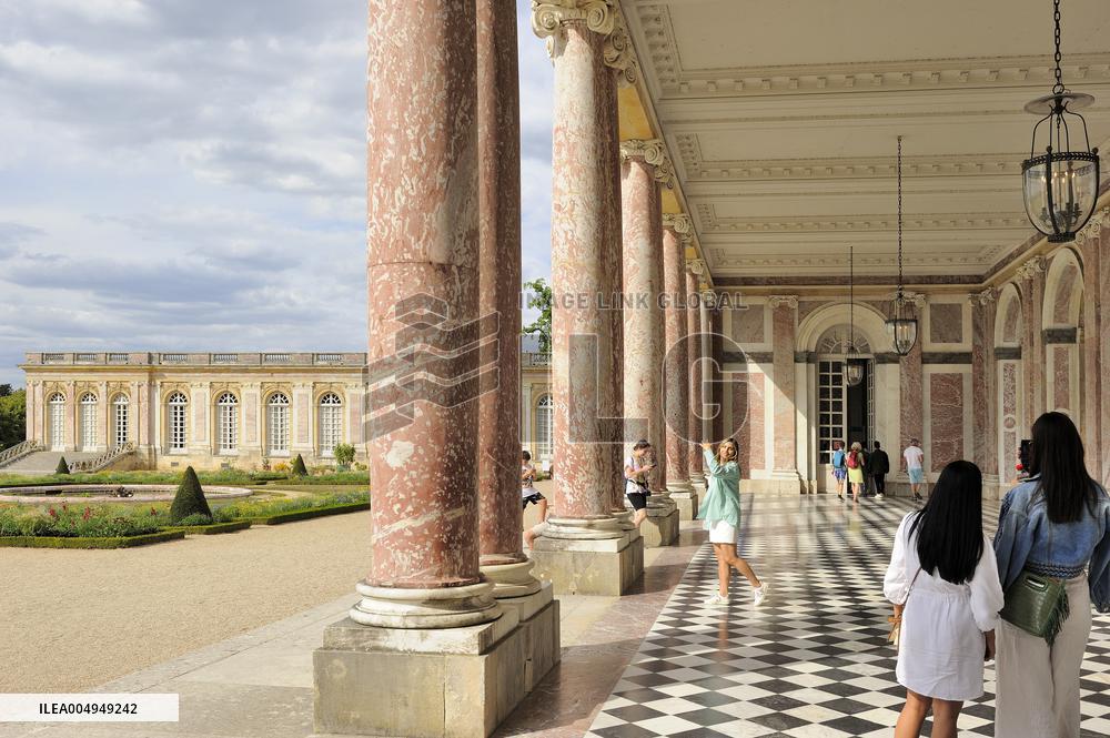 Illustration - Versailles