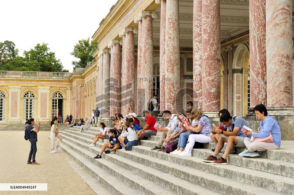 Illustration - Versailles